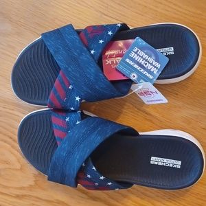 Skechers Criss-cross Slide Sandals